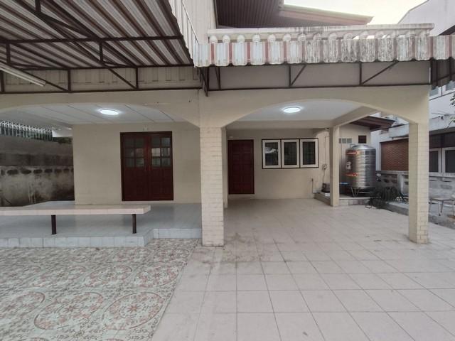 P753 ให้เช่า บ้านเดี่ยว ลาดพร้าว122 รามคำแหง 65