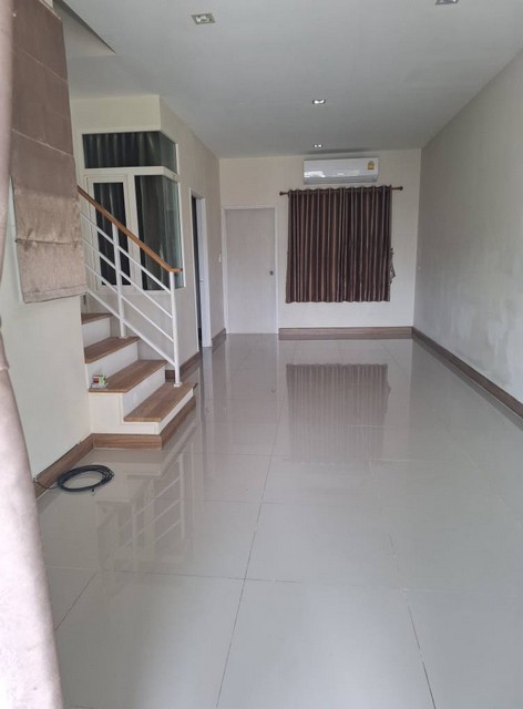 P785 ขายทาวน์เฮ้าส์ 2 ชั้น โครงการ โกลเด้น ทาวน์ บางนา-สวนหลวง