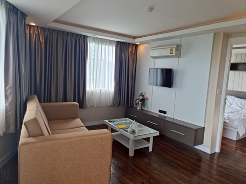 ขาย/ให้เช่า เดอะเนียร์ เรสซิเดนซ์ ศรีราชา 48 ตรม. อ.ศรีราชา จ.ช