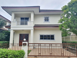 ขายบ้านศรีราชาใกล้ ห้าง