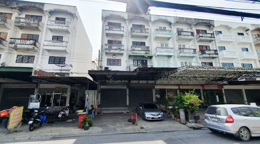 อาคารพาณิชย์มีนบุรี