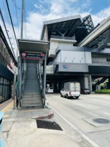 ขาย,ตึกแถว-อาคารพาณิชย์, ติดถนนใหญ่รามอินทรา , ติดถนนใหญ่รามอินทรา ,ตึกแถวห้องริม,รามอินทรากม6,ขายขาดทุนถูกที่สุดในย่าน,  กู้เต็ม100%  ติดรถไฟฟ้า